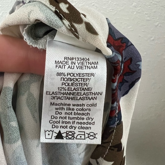 Eden Ruth Floral Tank - Picture 4 of 4